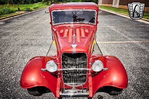 1932 Ford 5 Window image 41
