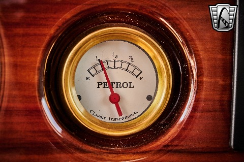 1932 Ford 5 Window image 93