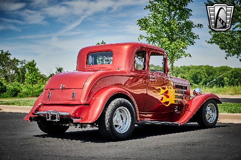 1932 Ford 5 Window image 16