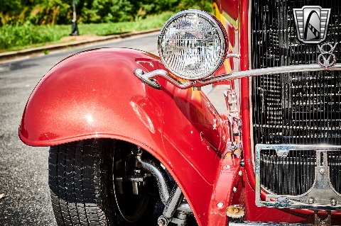 1932 Ford 5 Window image 43