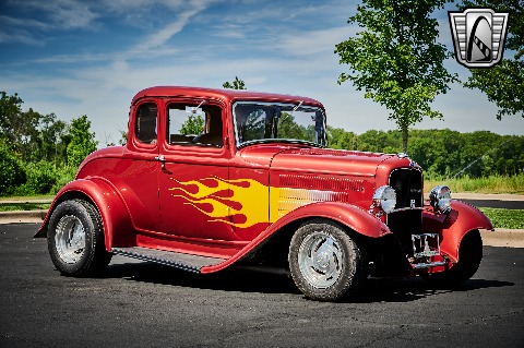 1932 Ford 5 Window image 22