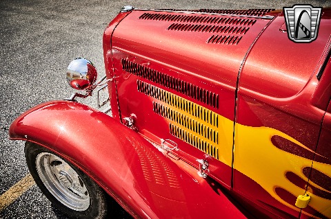1932 Ford 5 Window image 48