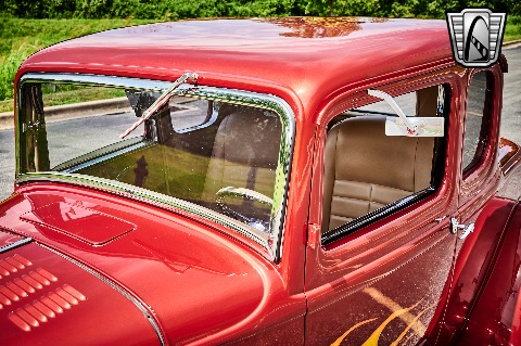 1932 Ford 5 Window image 49