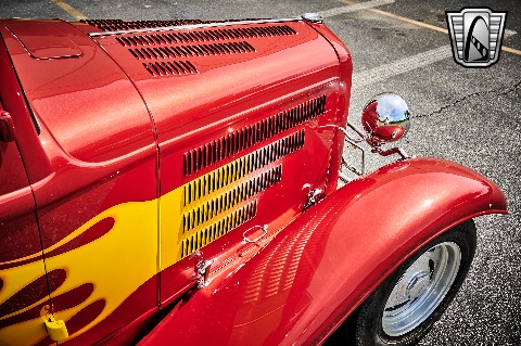 1932 Ford 5 Window image 77