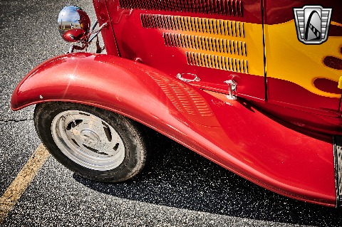 1932 Ford 5 Window image 53