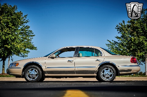 2000 Lincoln Continental image 8