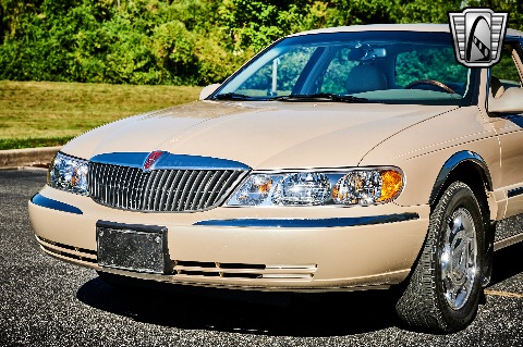 2000 Lincoln Continental image 38