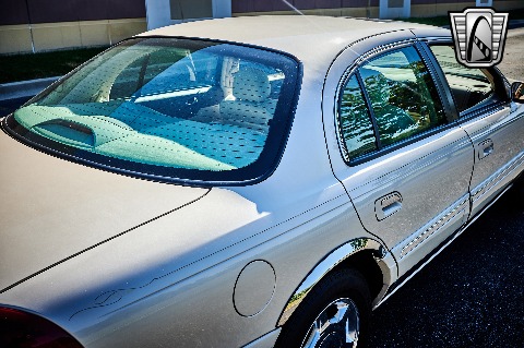 2000 Lincoln Continental image 64