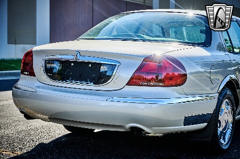 2000 Lincoln Continental image 40