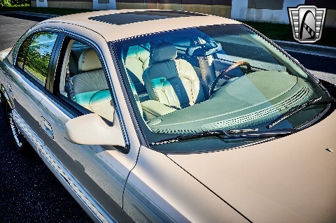 2000 Lincoln Continental image 68