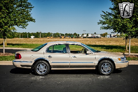 2000 Lincoln Continental image 18