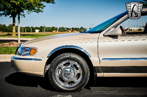 2000 Lincoln Continental image 27
