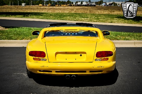 2001 Dodge Viper RT-10 image 10