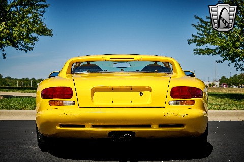 2001 Dodge Viper RT-10 image 11
