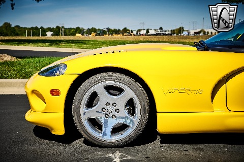 2001 Dodge Viper RT-10 image 25