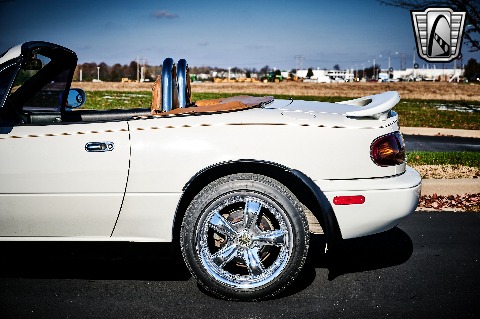 1995 Mazda Miata image 29