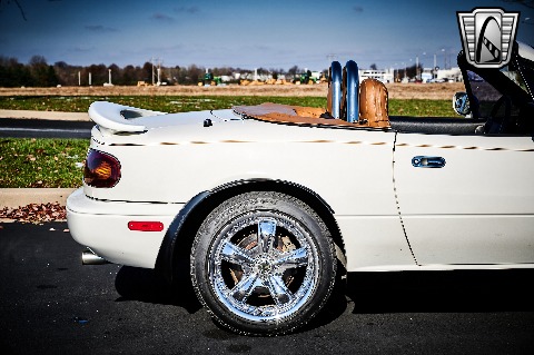1995 Mazda Miata image 30