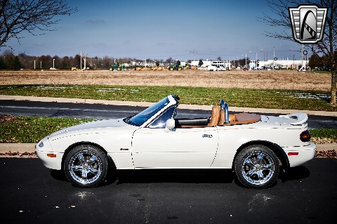 1995 Mazda Miata image 6