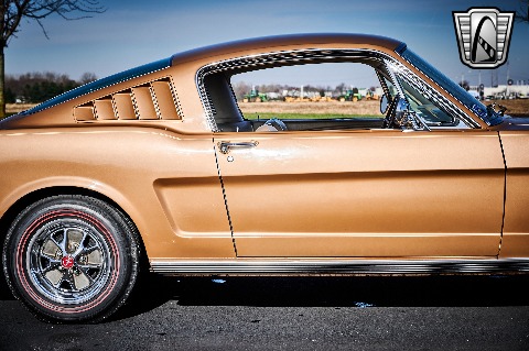 1965 Ford Mustang image 31