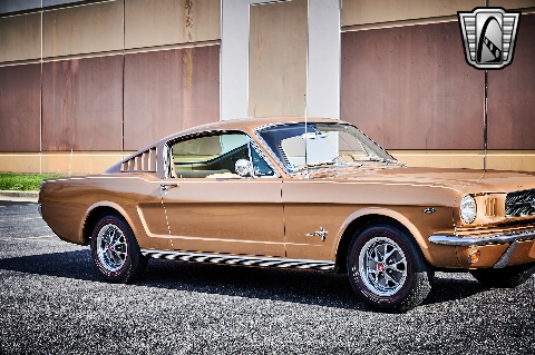 1965 Ford Mustang image 33