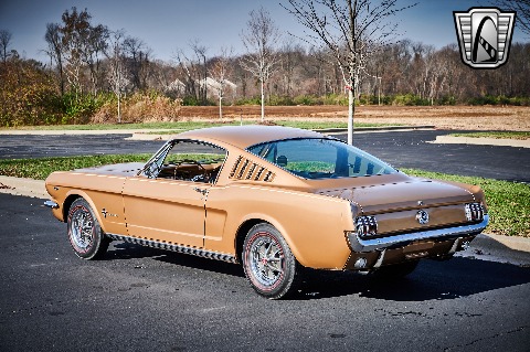 1965 Ford Mustang image 9