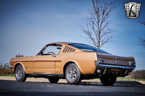 1965 Ford Mustang image 11