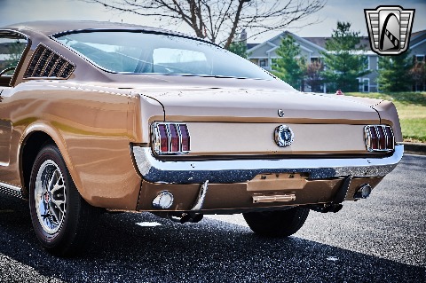 1965 Ford Mustang image 39