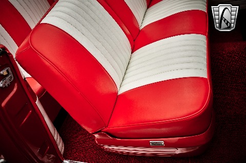 1953 Ford Crestline image 110