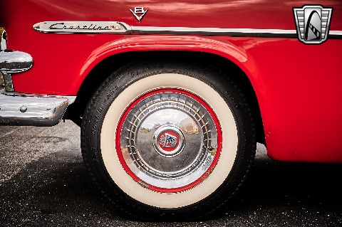 1953 Ford Crestline image 136