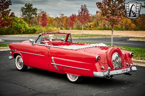 1953 Ford Crestline image 9