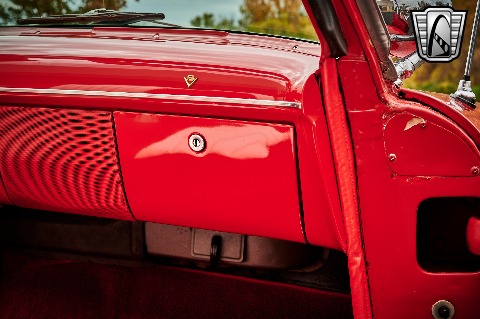 1953 Ford Crestline image 113