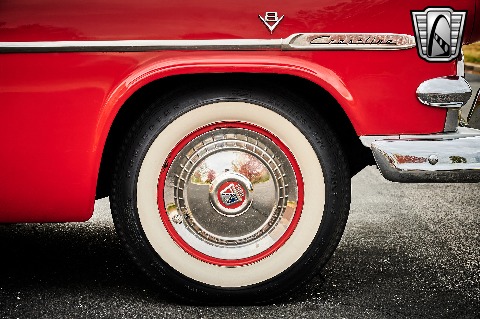 1953 Ford Crestline image 139