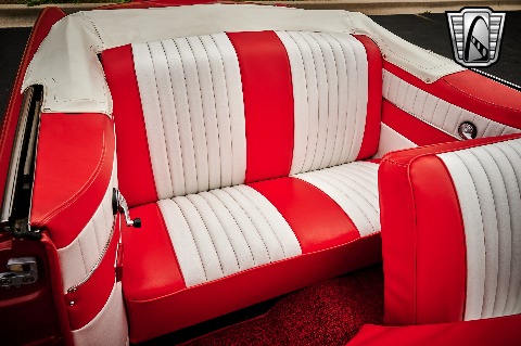 1953 Ford Crestline image 115