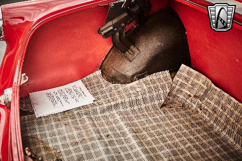 1953 Ford Crestline image 118