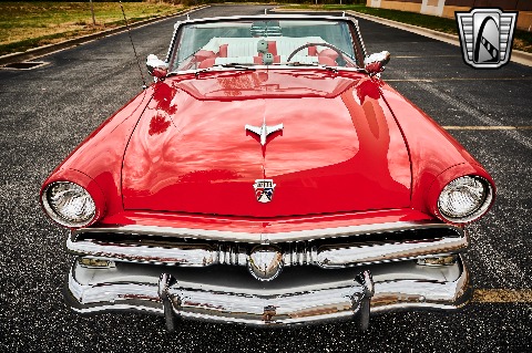 1953 Ford Crestline image 41