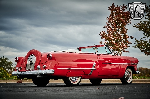 1953 Ford Crestline image 17