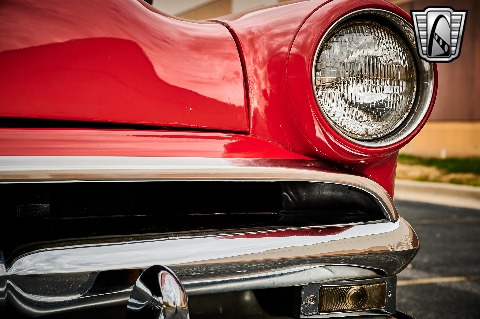 1953 Ford Crestline image 45