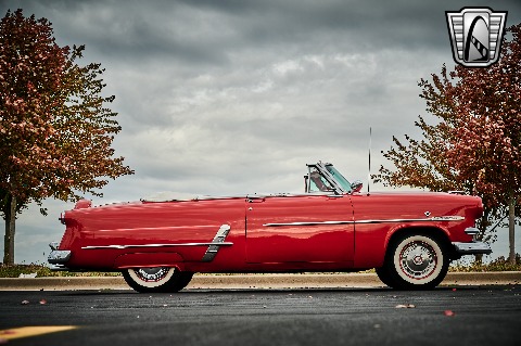 1953 Ford Crestline image 20