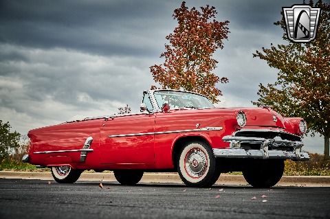 1953 Ford Crestline image 23