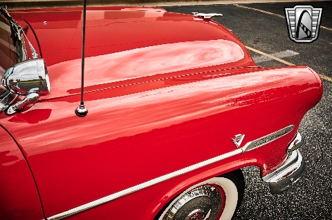 1953 Ford Crestline image 76