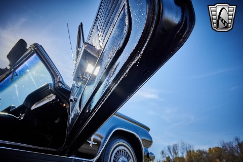 1964 Chevrolet Corvair image 99