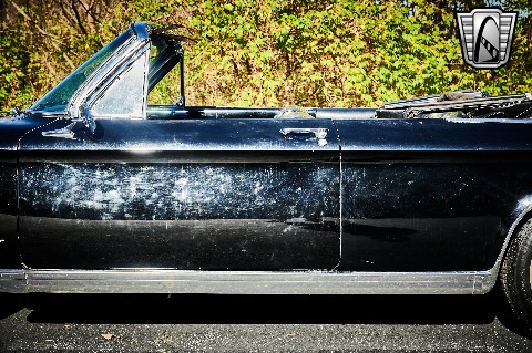 1964 Chevrolet Corvair image 28