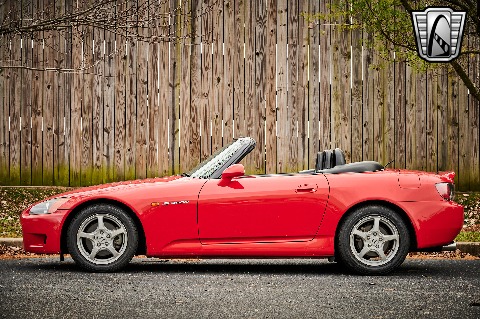 2001 Honda S2000 image 7