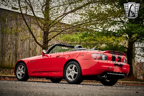 2001 Honda S2000 image 11