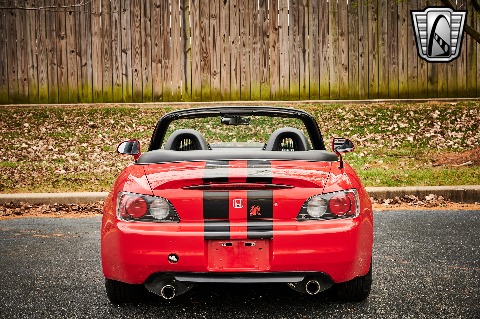 2001 Honda S2000 image 12