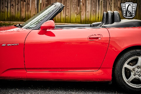 2001 Honda S2000 image 28