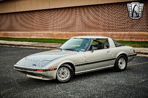 1982 Mazda RX7 image 3