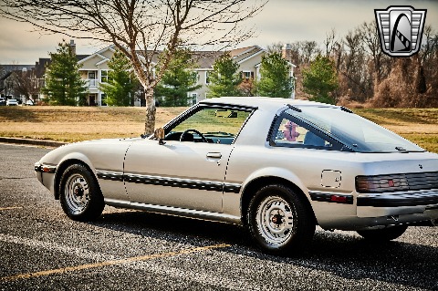 1982 Mazda RX7 image 35
