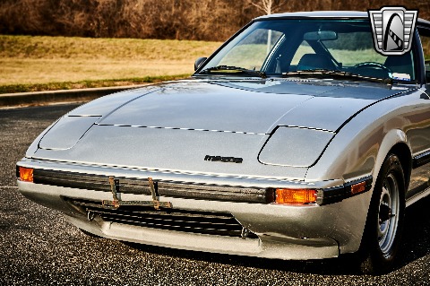 1982 Mazda RX7 image 38