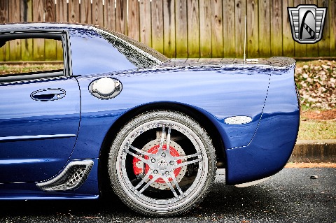 2004 Chevrolet Corvette image 29